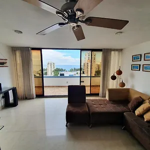 Acogedor Con Excelente Vista Al Mar. Santa Marta (Magdalena)