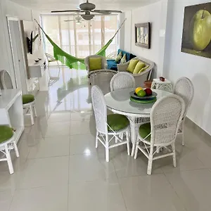 En El Rodadero, Confortable Y Amplio, Con Vista Al Mar, A 80mt De La Playa, Delamar Apartmet Santa Marta (Magdalena)