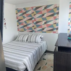 Cerca Al Aeropuerto , Bogotá Colombia